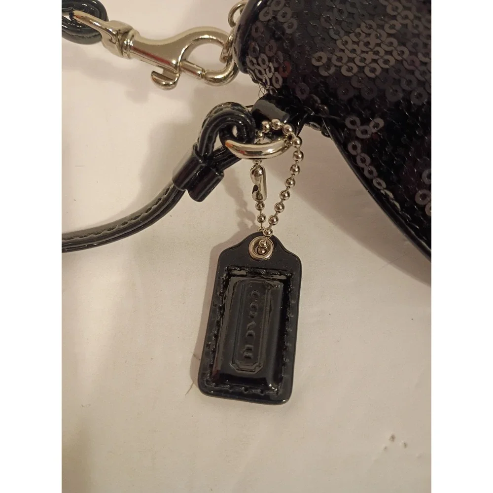 Coach madison wristlet